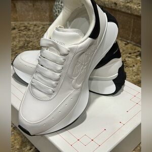 Alexander McQueen sprint sneaker
